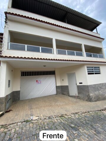 CASA A VENDA NA SOUZA LEÃO